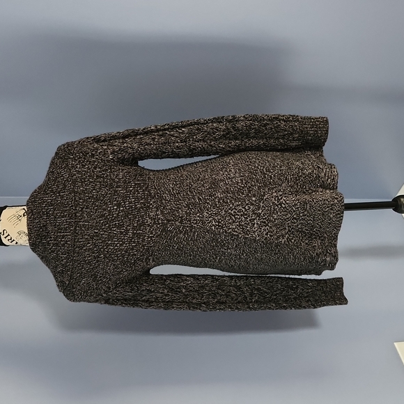 Guess s/m cardigan - Picture 2 of 3